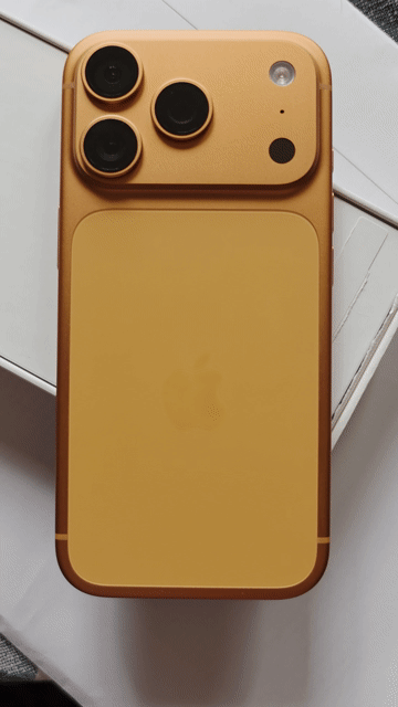 Video of Mint Apple iPhone 17 Pro