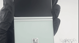 Video of Mint Samsung Galaxy Z Flip6