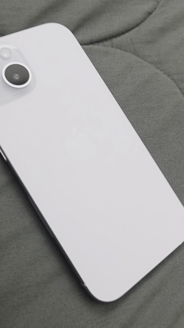 Video of Fair Apple iPhone 15