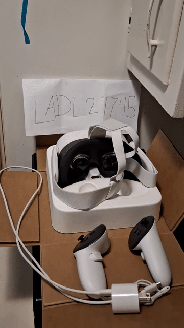 Video of Mint Meta Quest 3S