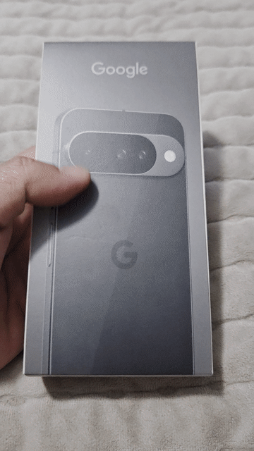 Video of New Google Pixel 10