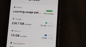 Video of Mint Samsung Galaxy Z Flip6