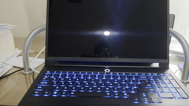 Video of Mint Lenovo Legion Pro 7i 16" (Gen 10)