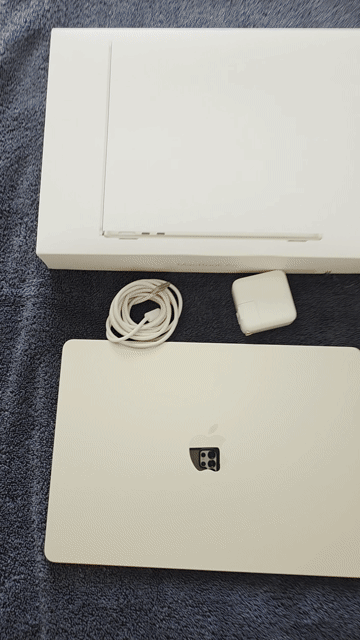Video of Mint MacBook Air 2022 (M2) - 13"