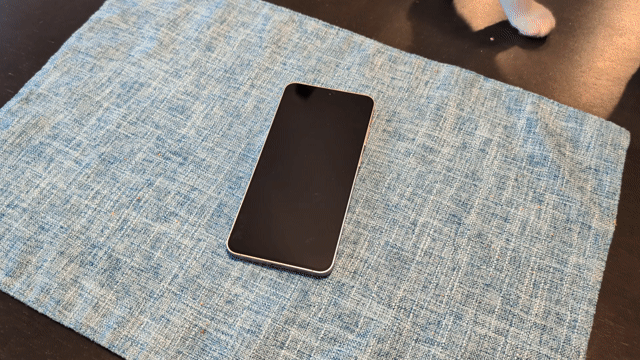 Video of Mint Samsung Galaxy S25 FE