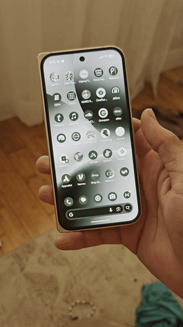 Video of Mint Google Pixel 10 Pro Fold
