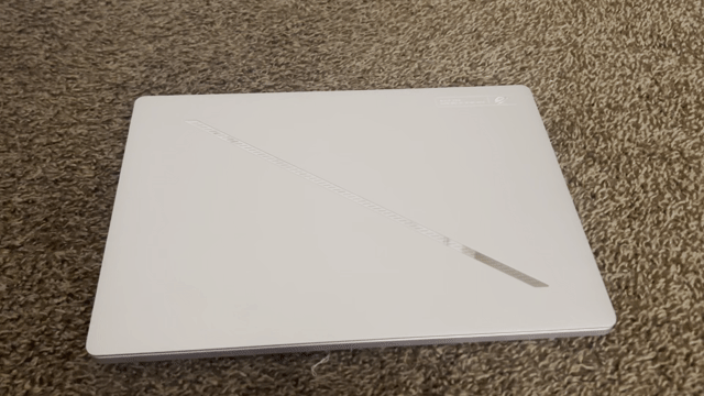 Video of Mint Asus ROG Zephyrus G14 (2025)  GA403