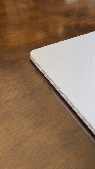 Video of Mint MacBook Air 2023 (M2) - 15"