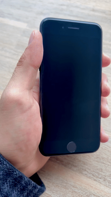 Video of Good Apple iPhone SE 3rd Gen 2022