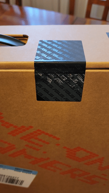 Video of New Asus ROG Strix G18 (2025) G815
