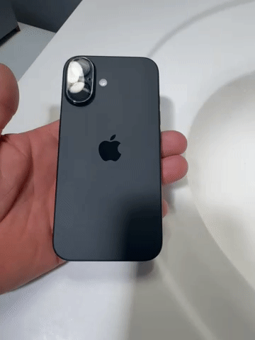 Video of Mint Apple iPhone 16
