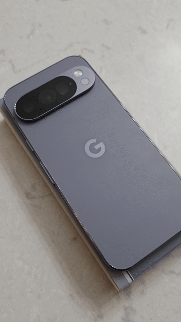 Video of Mint Google Pixel 10 Pro