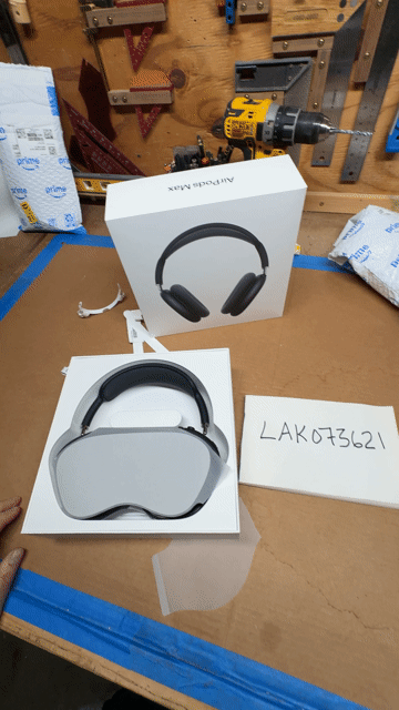 Video of Used Apple AirPods Max USB-C
