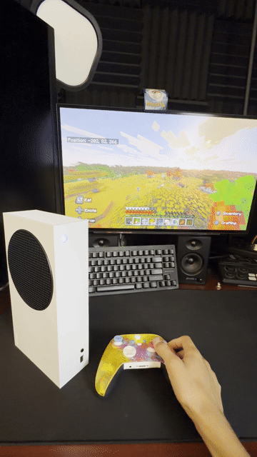 Video of Mint Xbox Series S (2020)