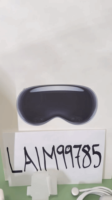Video of Mint Apple Vision Pro