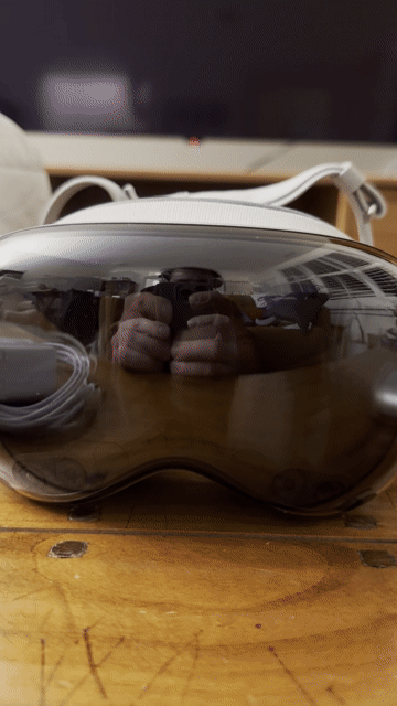 Video of Mint Apple Vision Pro